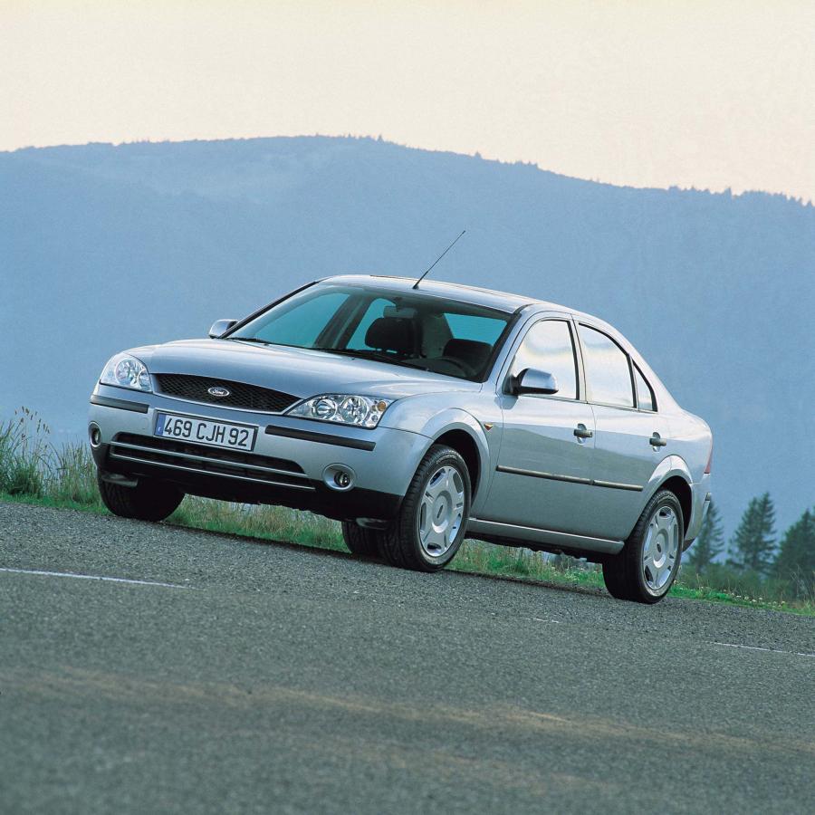  Ford Mondeo 2000 года  (фото 40 из 79)